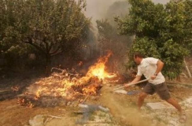 Пожарите в Гърция в европейската преса