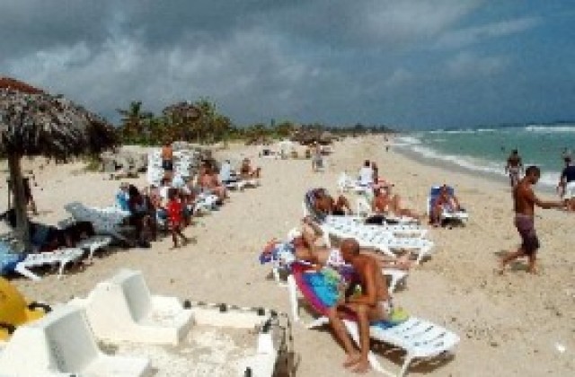 Куба се стреми да привлече повече туристи от Източна Европа