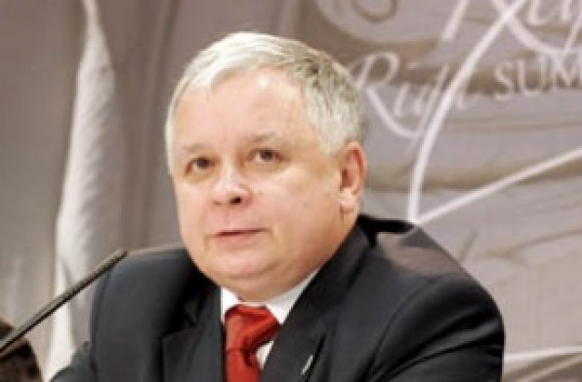 Обвиниха  Качински, че е съсипал доверието към Полша в Европа