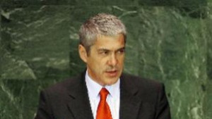 Жозе Сократиш европейският Джордж Клуни е героят на деня