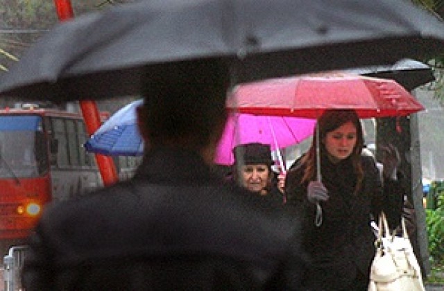 Няма сериозни щети от дъждовете