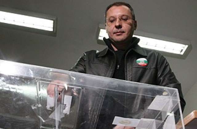 Сергей Станишев: Гласувах, воден от моите принципи