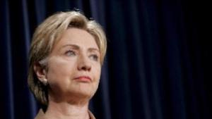 Всички срещу Хилари