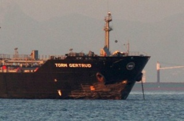 Екокатастрофа с руски танкер в Керченския пролив
