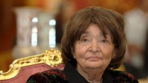 Почина унгарската писателка Магда Сабо
