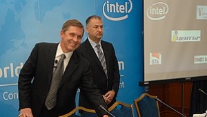 Стартира програма за информационни технологии