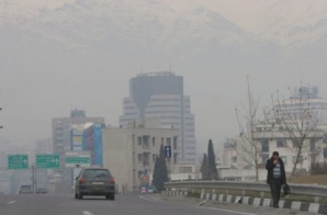 Иранската полиция се оплаква от жените-шофьори
