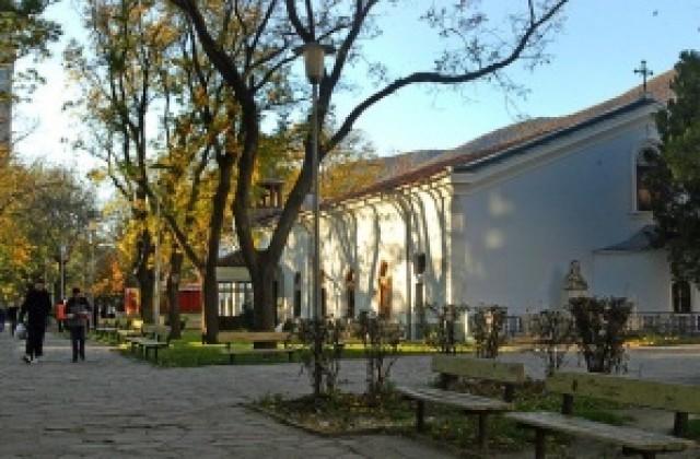 Църквите в Сливен са малко