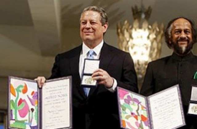 Ал Гор получи официално Нобеловата награда