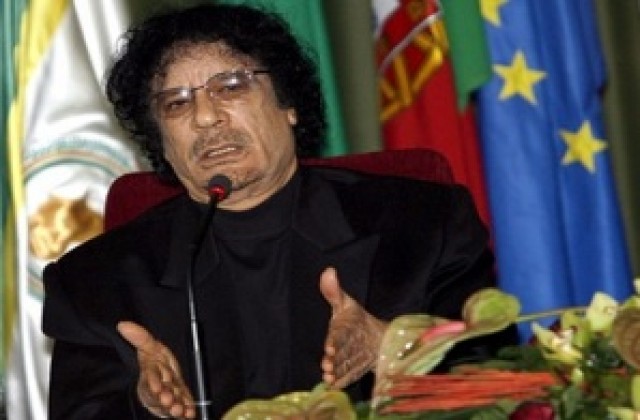 Кадафи поискал от Саркози по-добро третиране на африканската общност