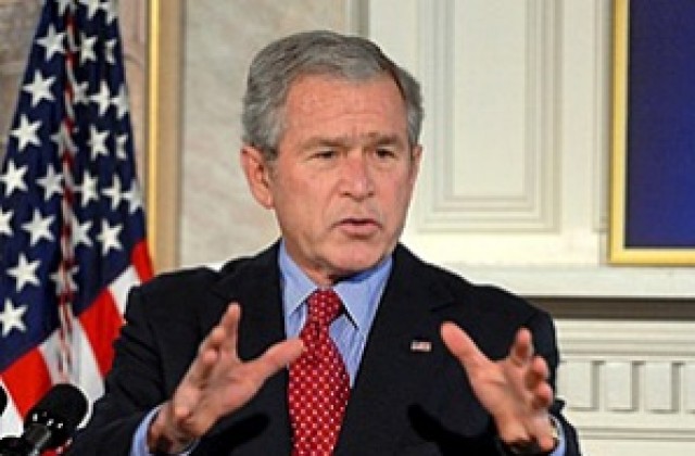 Буш подкрепя доставянето от Русия на Иран на обогатен уран