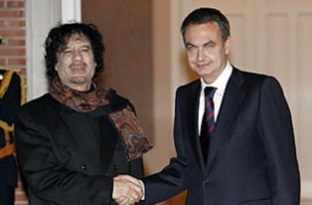 Кадафи се срещна със Сапатеро