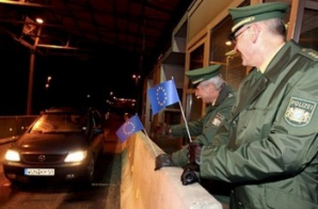 Шенгенското пространство се разшири с още девет страни