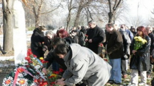 Откриха паметна плоча на убития полк Вълчев във Видин
