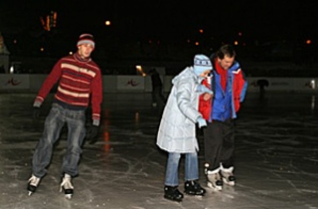 Втора ледена пързалка бе открита в София