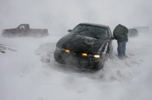 Зимните бури взеха 11 жертви в САЩ