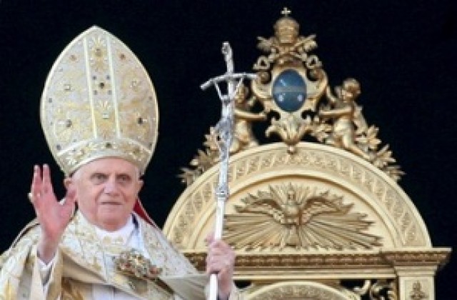 Папата призова за мир по света в коледното си послание