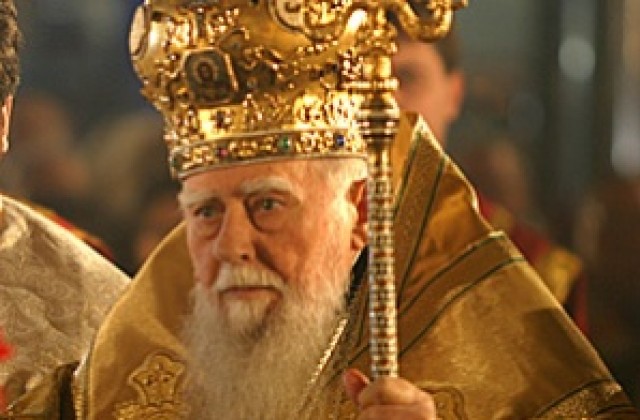 Патриарх Максим ще отслужи св. Литургия за епископска хиротония