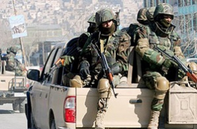 Убити са осем афганистански полицаи