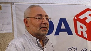 Максим Минчев подари на Дарик радио една от най ярките
