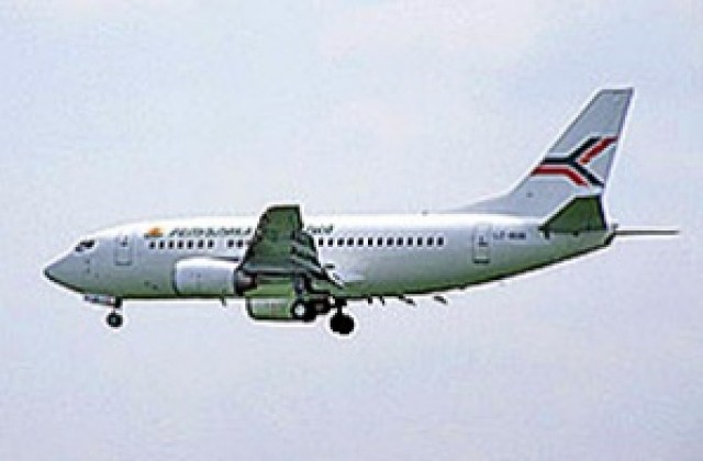 Самолетът на Първанов кацна аварийно на Азорските острови