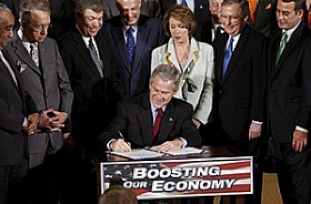 Буш подписа плана за стимулиране на икономиката на САЩ