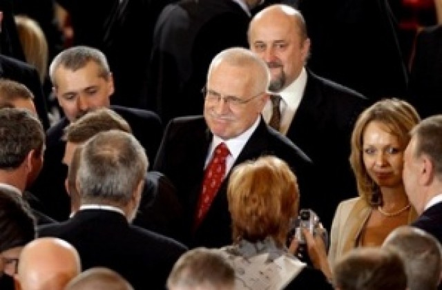 Вацлав Клаус бе преизбран за президент на Чехия