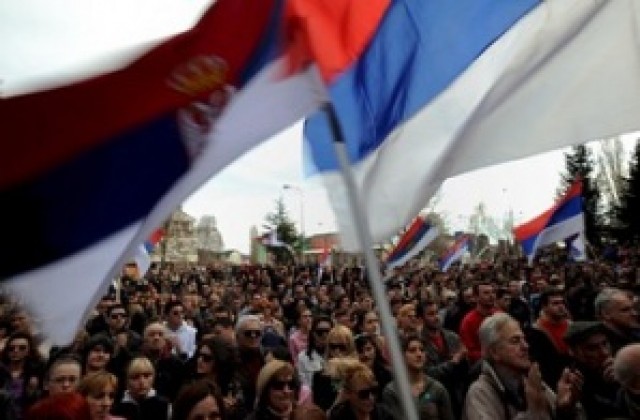 Отново протести в северната част на Косовска Митровица