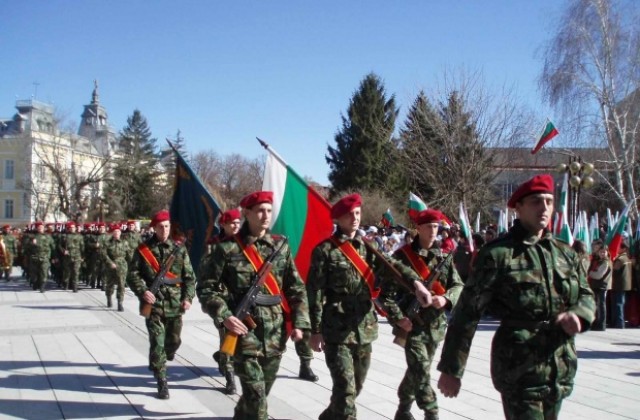 За първи път военни почести за 3 март в Силистра