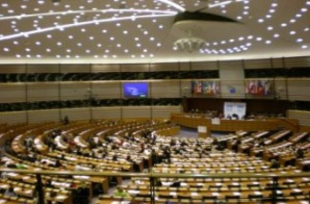 Над 1300 българи са посетили Европарламента