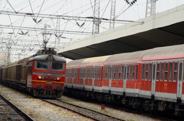 Повреда във влака Добрич - Варна паникьоса пътниците