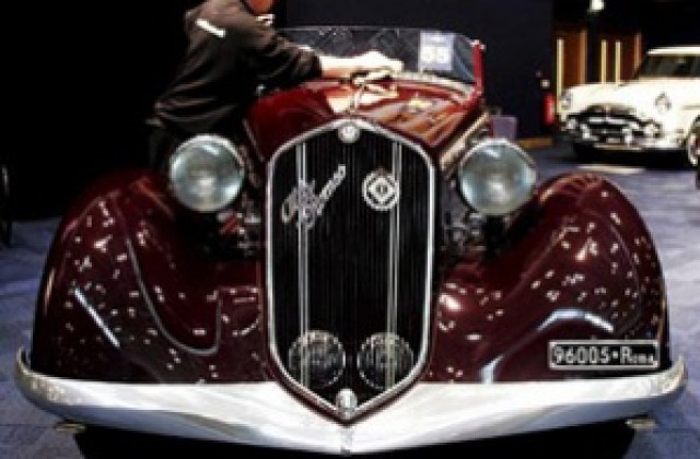 Британец плати 550 000 паунда за кола на Мусолини