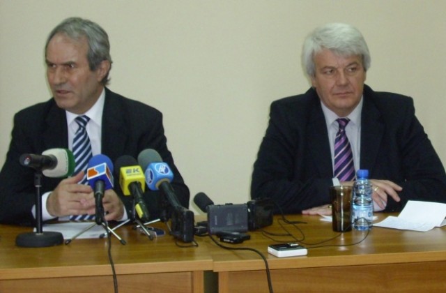 Министър Гайдарски: В българското здравеопазване няма хаос, а трудности