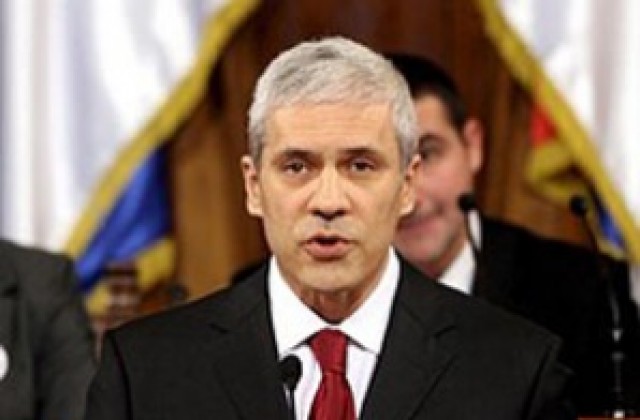 Галъп: За коалицията на Тадич – 39,9 %, за радикалите – 37,1 %