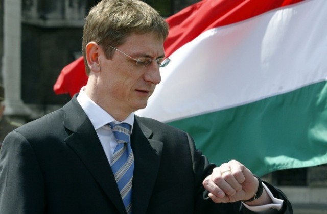 Дюрчани иска унгарският здравен министър да се оттегли от поста
