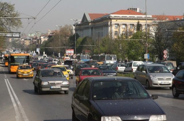 Готов е софтуерът за информационните табла по улиците в София