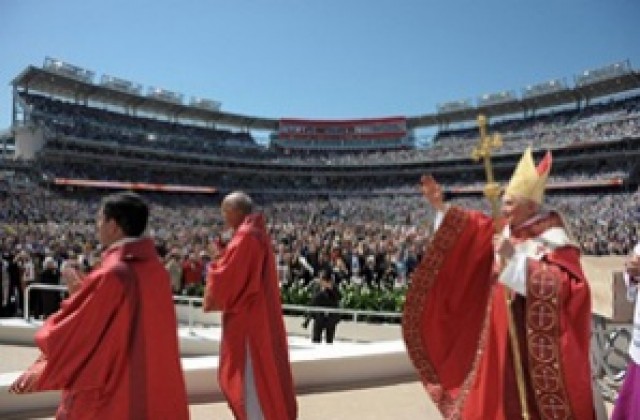 Папата вдъхна надежда на жертви на сексуално насилие