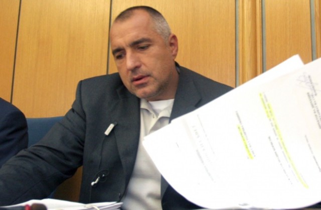 Борисов иска предварително оставката на Боевски