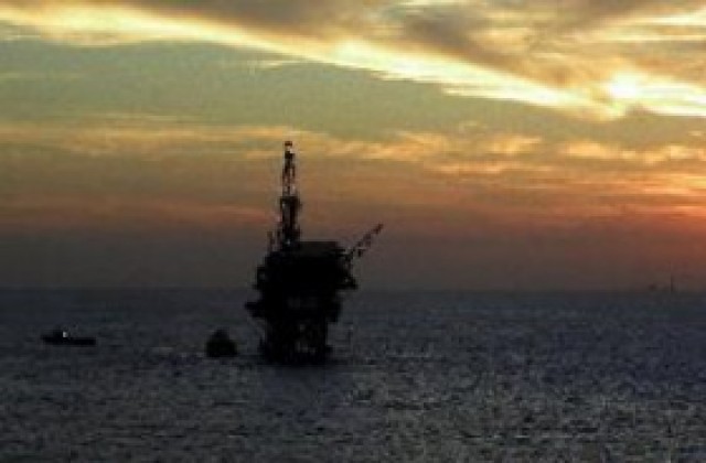 Лекият петрол стигна 117,56 долара за барел