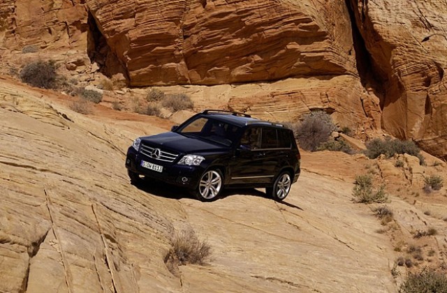 Mercedes показа серийния GLK в Пекин