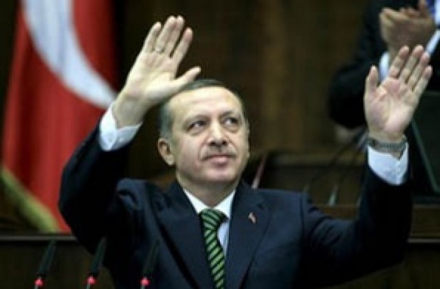 Ердоган уверява Асад, че Израел е готов да напусне Голан