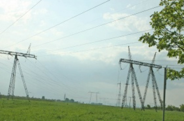Македония изгради далекопровода от Щип до границата с България
