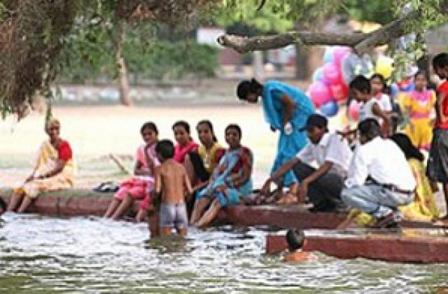 44 души станаха жертва на горещините в Индия