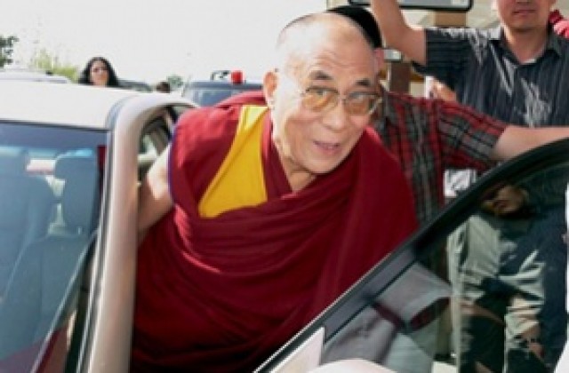 Продължаването на диалога зависи от искреността на Далай Лама