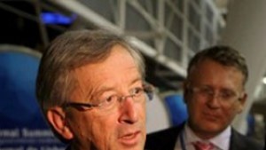 Юнкер Финансовата криза не е приключила