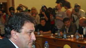 Няма да вдигат акцизите на горивата през следващите 2 години