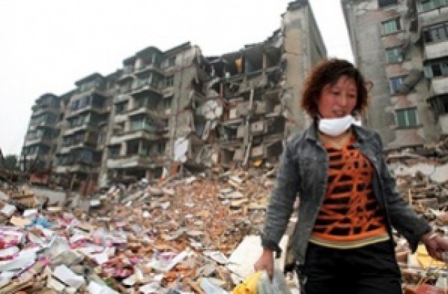 80-годишен мъж оцелял 11 дни след земетресението в Съчуан