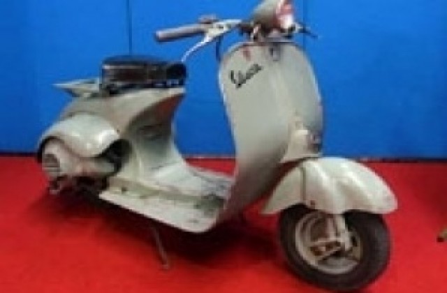 Организират Световен събор на моторите Vespa в Тревизо