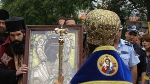 Чудотворната икона от Бачково пристигна в Пловдив