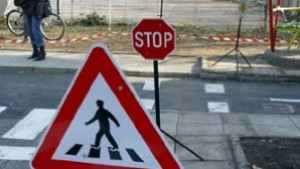 Започва миене на кварталните улици в София